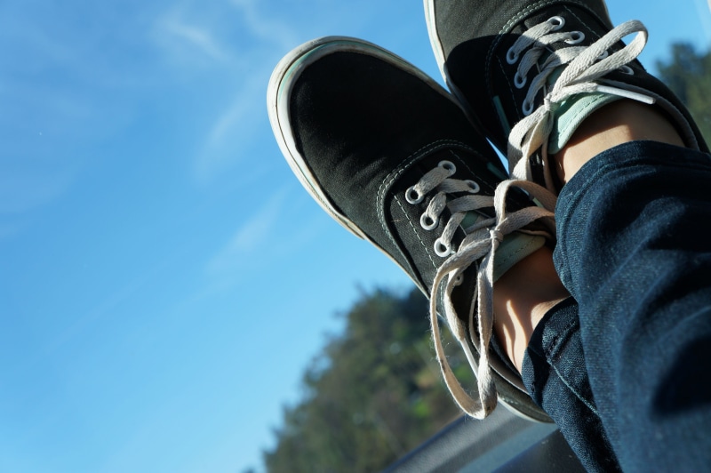 girl, lifestyles, shoe, one person, human leg, shoes, 4K, body part, human limb, blue, leisure activity, fashion, casual clothing, authentic, day, teenager shoes