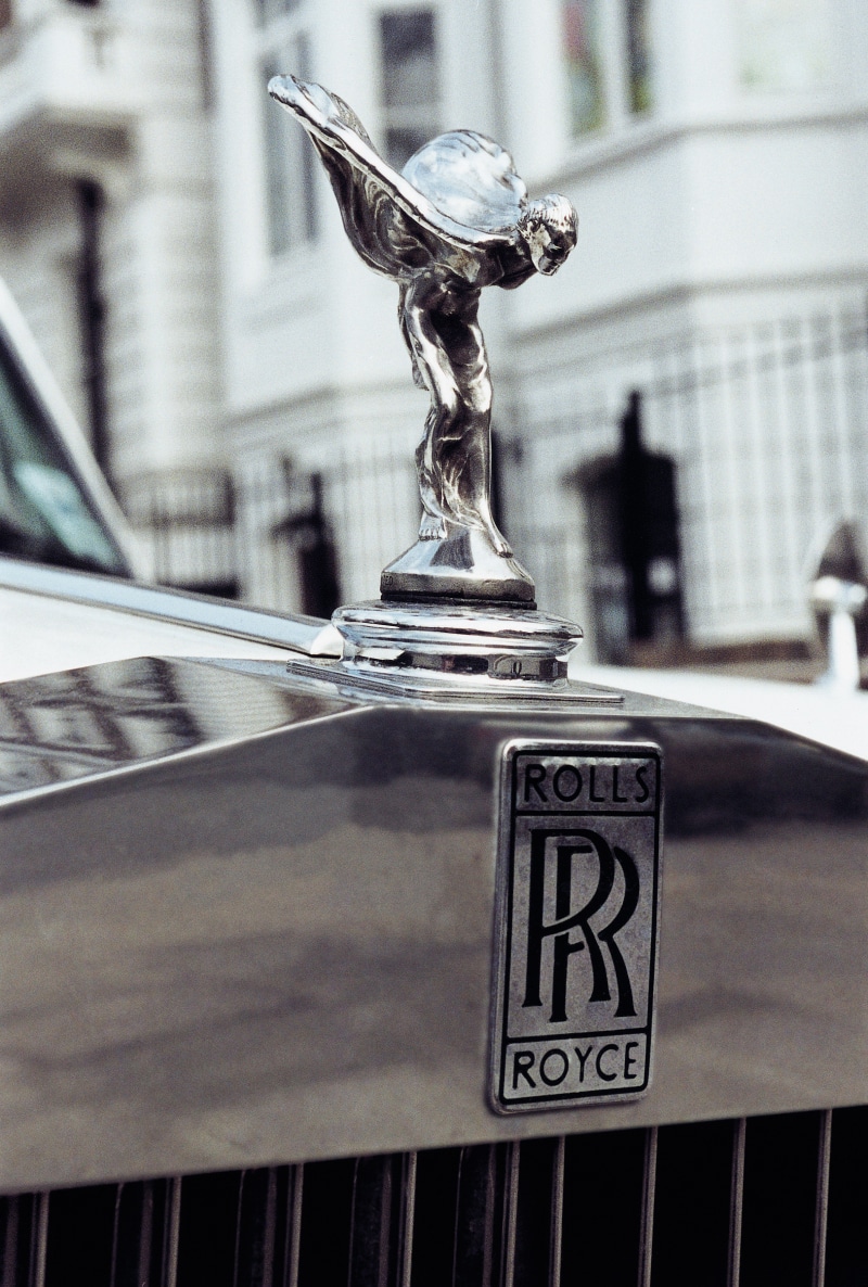 shiny, hood, scan, communication, built structure, gray, western script, mode of transportation, cool figure, empire, english, vehicle, human representation