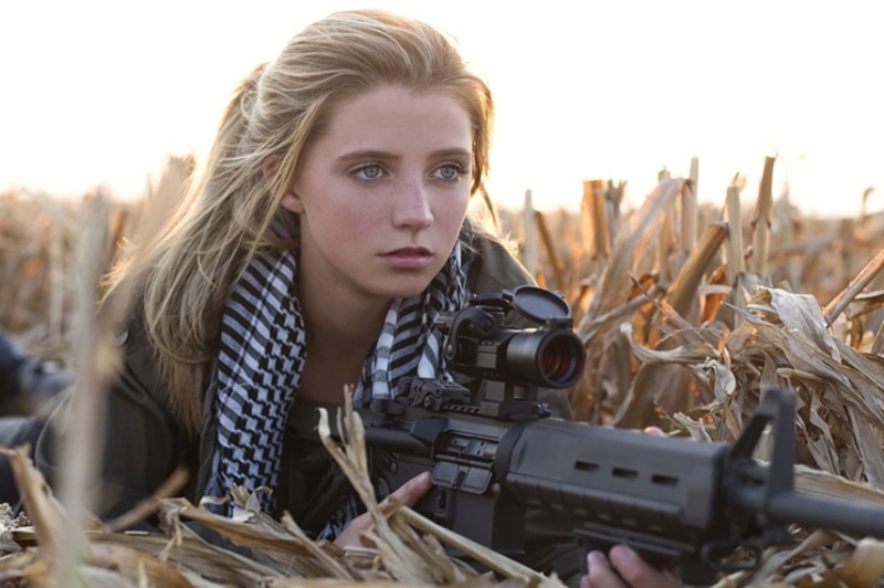 day, bennett, hair, portrait, 1080P, blonde, kaitlin, casual clothing, gun, young adult, serious, holding, women, girls with guns, front view, one person