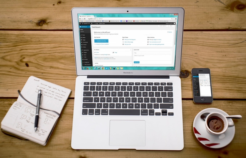 macbook, document, wordpress, coffee cup, blogging, screen, laptop, wood - material, wooden, cup, communication, technology, no people, cms, indoors, notes