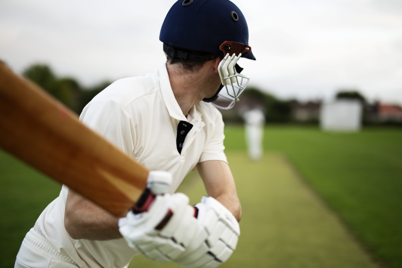 5K, golf glove, batsman, bat, baseball bat, nature, recreational, competition, gloves, grass, sportsman, pitch, brown, clothing, men, man, professional