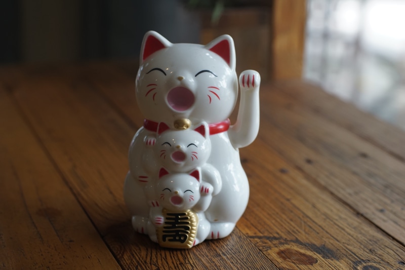 fortune, still life, no people, wooden, toy, 5K, maneki neko, ceramics, piggy bank, fortune cats, focus on foreground, investment, finance, lucky cat