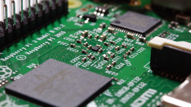 microchip, selective focus, electronics industry, raspberry pi, electrical component, mother board, extreme close-up, close-up, computer, circuit, chip
