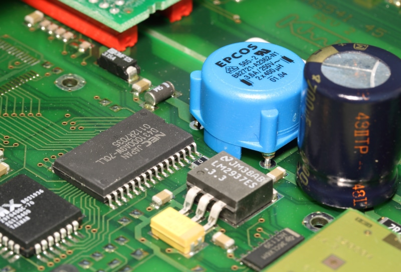 close-up, complexity, connection, electrical equipment, inductance, backgrounds, regulator, pcb, full frame, mother board, green color, computer part, coil