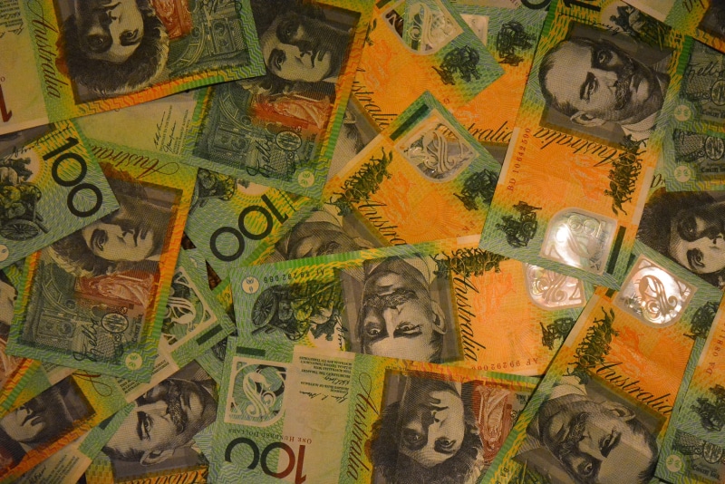 number, no people, financial, bank, buying, indoors, small business, savings, cashier, pay, representation, 2K, human representation, paper currency, money