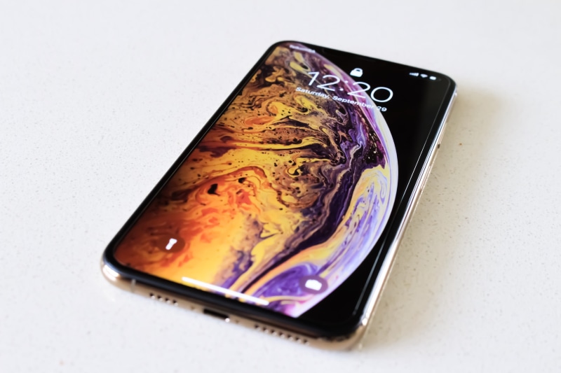 single object, xs, wireless technology, macro, x, indoors, micro, rosegold, phone, mobile phone, surface, minimalistic, high angle view, screen