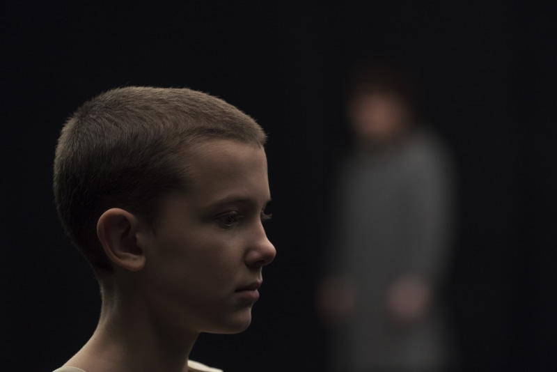 men, 2K, eleven stranger things, body part, headshot, tv shows, one person, side view, human face, indoors, contemplation, black background, portrait