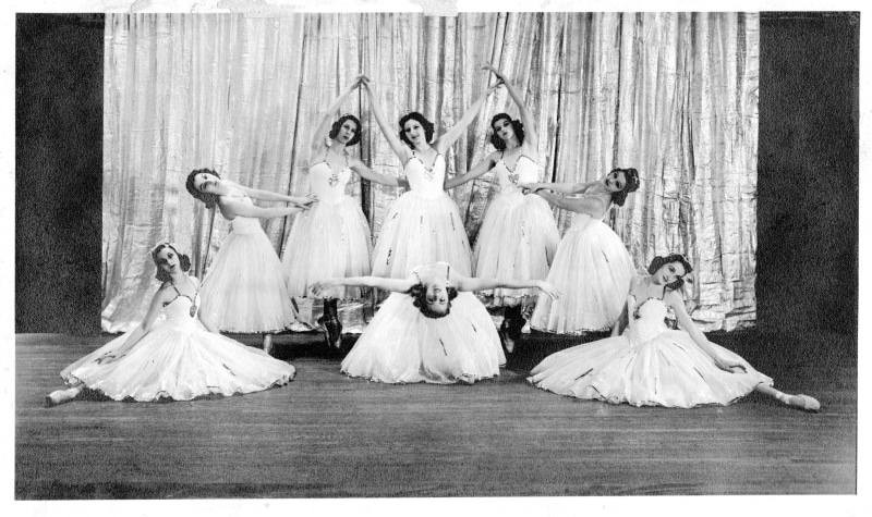 vintage, sketch, auto post production filter, romantic, black And White, obsolete, performance, art and craft, pose, victorian Style, traditional Clothing