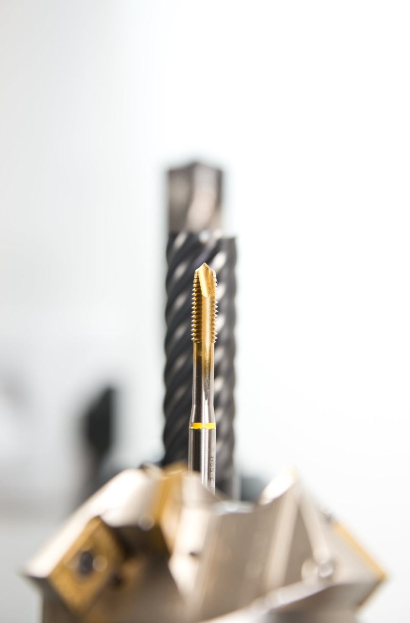 metalworking, focus on foreground, no people, table, tool, cnc, mechanics, industry, education, selective focus, lathe, milling machine, technology, spiral notebook