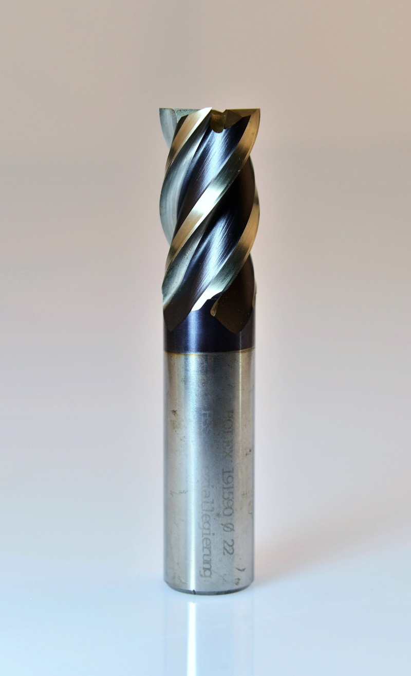 machining, craft, metal, 5K, bit, gray, milling cutters, aluminum, shiny, workshop, chrome, close-up, indoors, stainless steel, still life, iron, end mill
