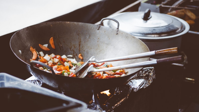 5K, kitchen, food, indoors, eat, freshness, take-away, stir, stove, hot, pot, black, vegetable, steel, chinese, cooking pan, kitchen utensil, cooking