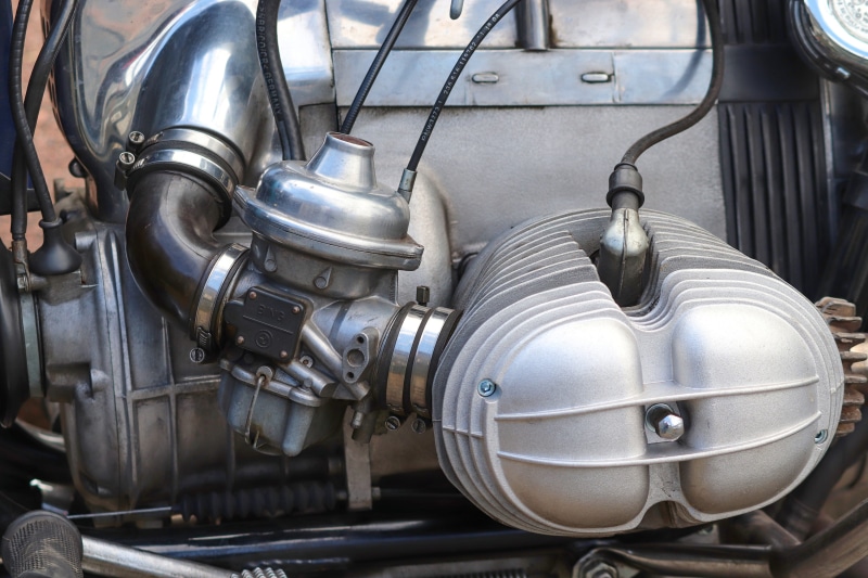 complexity, silver colored, engine, drive, technology, car, cast iron, machine part, no people, engine block, land vehicle, internal combustion engine