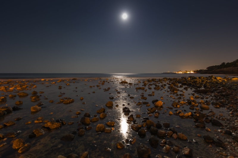 outdoors, La luna, brown, Night Photography, Beach, Nocturna, EXPLORED, Moon, clear, landscape, imposible, The Impossible, 4K, la, Baix Camp, la playa
