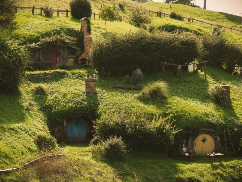 growth, the past, architecture, grass, 4K, plant, old, green color, knoll, door, summer, outdoors, nature, fantasy, history, lord of the ring, middle earth