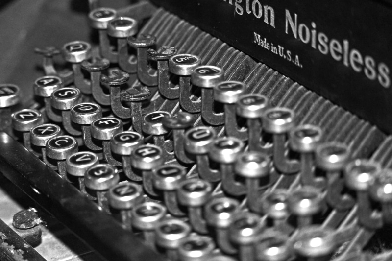 historically, metal, antique, high angle view, retro, nostalgia, write, letters, keyboard, typewriter, 5K, no people, machinery, history, communication