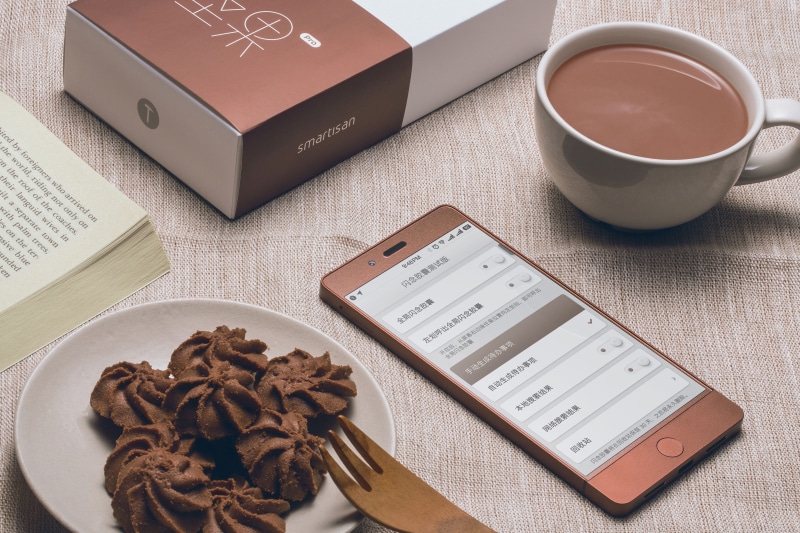 mobile, technology, studio shot, electronic, hot chocolate, no people, dessert, crockery, herb, alternative medicine, chinese herbal medicine, drinks, phone