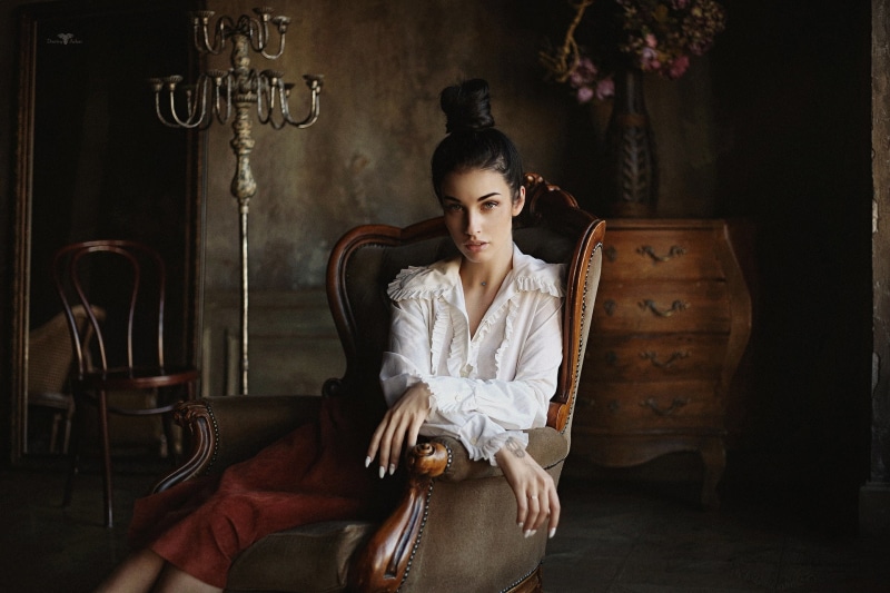 Dmitry Arhar, mirror, 1080P, hairbun, nose ring, sitting, portrait, women, Alla Berger, chair