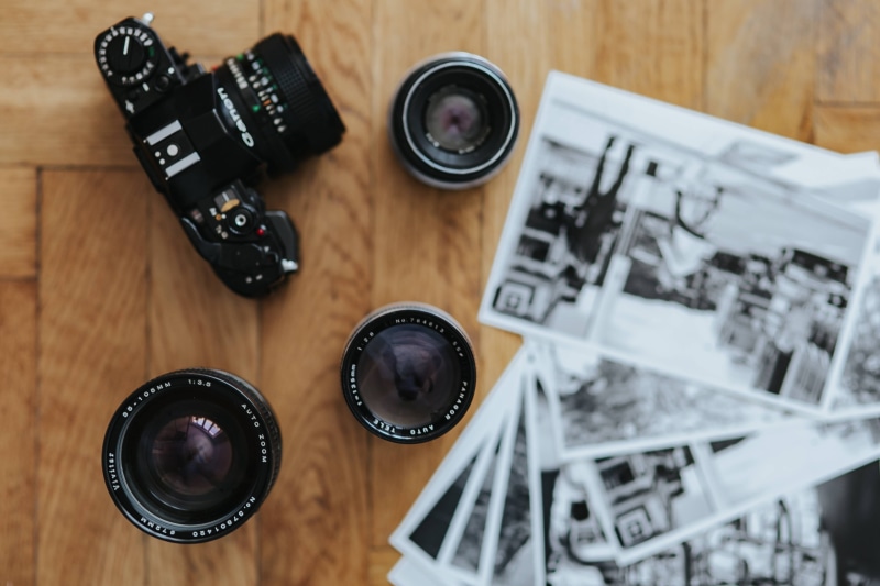 blackandwhite, lenses, camera, retro, selective focus, black, Canon camera, photography, photo, close-up, analog, technology, medium group of objects, directly above