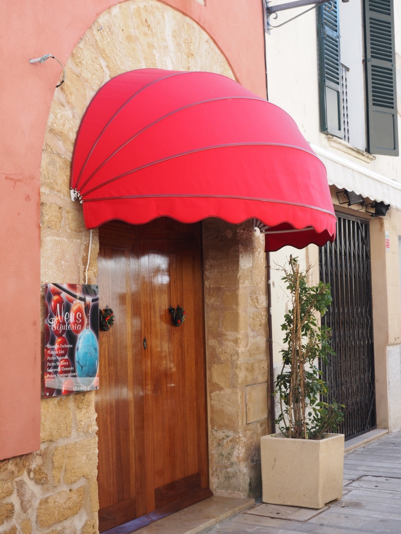 plant, nature, potted plant, 4K, facade awnings, canopy, business awning, sun protection, house, entrance, architecture, red, load awning, building exterior