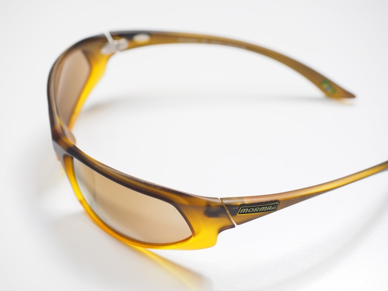 eye protection, uv protection, close-up, 4K, mormaii, outdoor glasses, white background, eyesight, studio shot, ornate, no people, sehhilfe, eyewear, eyeglasses