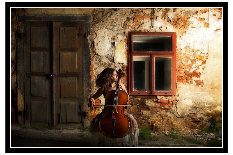 photo, painting, tool, jindřichův, wall, face, silhouette, outdoors, music, person, playing, 2K, girl, musical instrument, entrance, hradec, eyes, stone wall