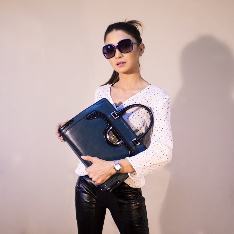 personal accessory, stylish, one person, beautiful woman, fashion, lifestyles, wearing, design, style, accessories, adult, glasses, portrait, female, white