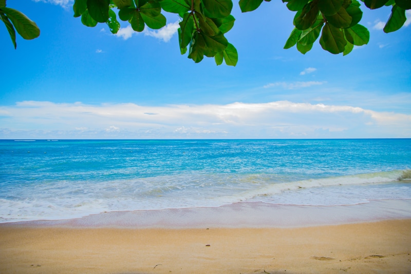scenics, shore, clear, ocean, body of water, scenic, nature, coastline, landscape, sky, resort, sand, motion, beauty In Nature, white, vacations, relax
