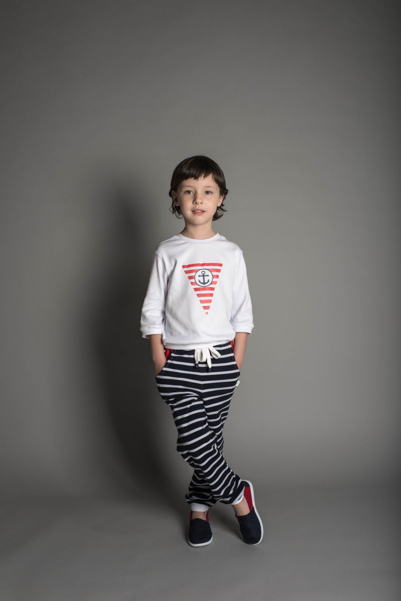 posing, studio, boys, sports wear, hairstyle, 5K, standing, studio shot, gray, gray background, children photographer, text, portrait, boy, view, casual clothing