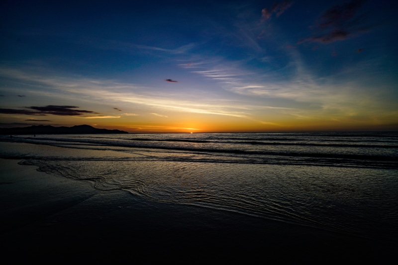 beach, sunlight, dusk, ripple, silhouette, scenics - nature, ocean, sun, tranquility, nature, non-urban scene, clear, sea, sabah, cloud - sky, 8K, land