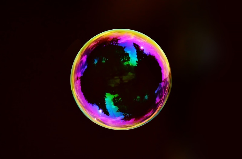 mid-air, transparent, Aero, sphere, multi colored, Bubble, shape, soap sud, Reflected, Colors, outdoors, intheair, nature, beauty in nature, 2K, reflection
