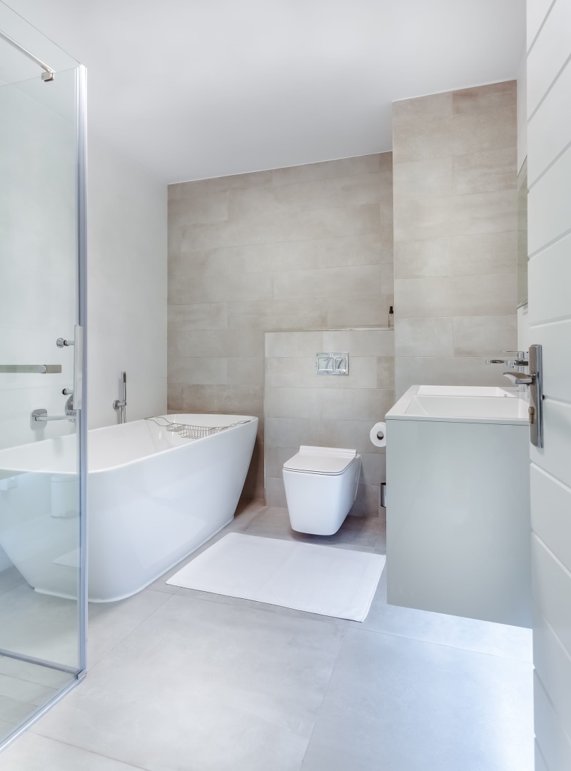 household equipment, no people, faucet, day, clean, restroom, empty, domestic bathroom, trading floor, home interior, white color, nobody, interior, minimalist