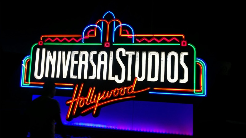 business, california, glowing, shadow, united states, communication, illuminated, arts culture and entertainment, sign, city, architecture, people, neon colored