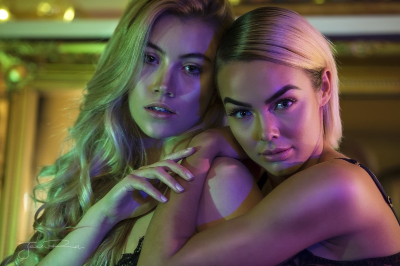 people, love, beautiful woman, real people, two women, positive emotion, model, hairstyle, Jack Russell, adult, young women, blonde, young adult, bonding