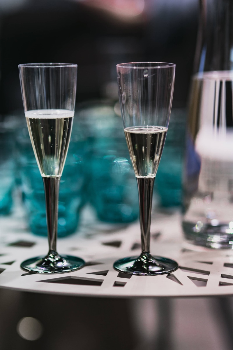 party - Social Event, liquid, nightclub, 4K, glassware, event, indoors, wineglass, cocktail, still life, freshness, drinking Glass, glass, nightlife, alcohol