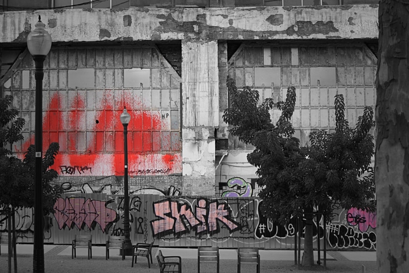 city, window, art, architecture, grungy, wall - building feature, 5K, gritty, spain, barcelona, built structure, place, building, outdoors, communication