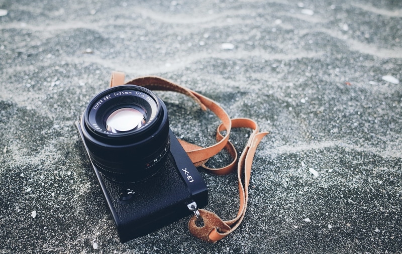 photographic equipment, equipment, still life, day, nature, lens - optical instrument, black color, connection, focus on foreground, cable, no people, technology