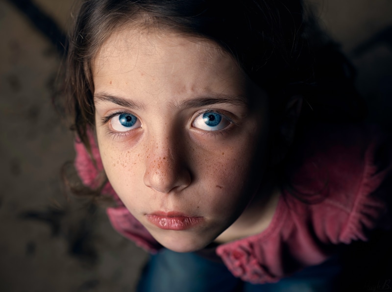 portrait, looking at camera, emotion, dirty, despair, armenian, offspring, social issues, Charity, child, homeless, aggression, teenager, sadness, grief
