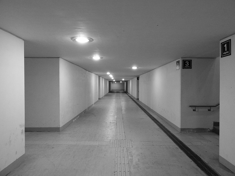 light fixture, 4K, apartment, vanishing point, no People, built structure, corridor, empty, diminishing perspective, passage, wall - Building Feature