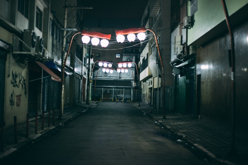 alley, outdoors, absence, picture, lighting equipment, architecture, person, dark, direction, sidewalk, evening, narrow, empty, the way forward, footpath