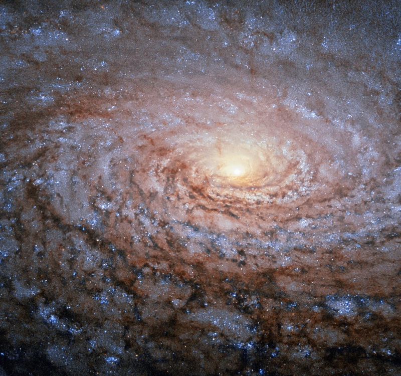 glow, constellation, messier 63, nature, galaxy, space exploration, cosmos, full frame, beauty in nature, mystery, cloud - sky, hubble, canes venatici