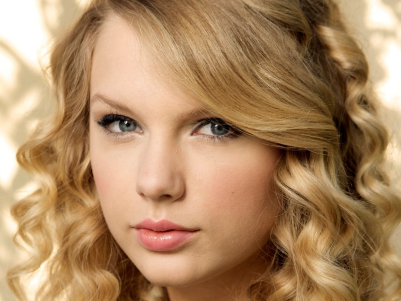 lipstick, beauty, pink, 720P, taylor, curly hair, taylor swift, star, blue, eyes, hair, long, s, swift, celebrities, blonde, women, face, curly, long hair