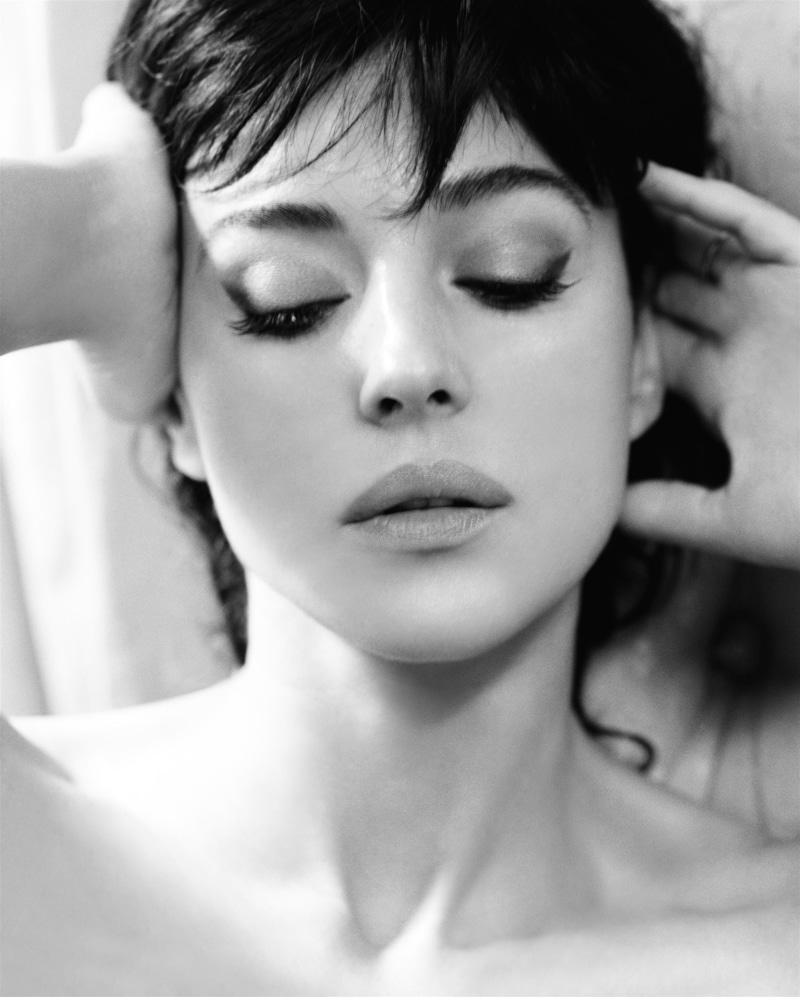 bellucci, closed eyes, closed, monochrome, 1080P, face, monica bellucci, eyes, monica