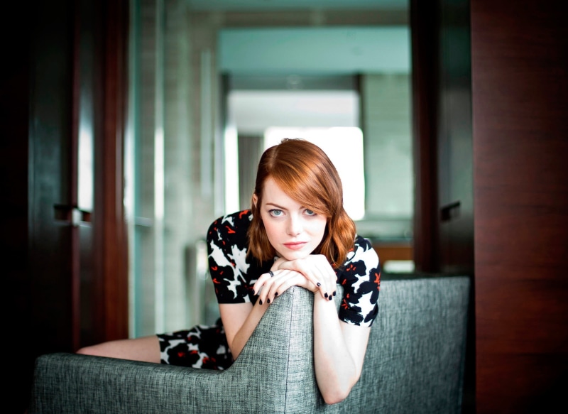 hairstyle, adult, one person, casual clothing, leisure activity, front view, looking at camera, Emma Stone, 1080P, portrait, celebrity, focus on foreground