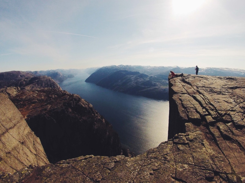 land, adventure, norway, day, rock - object, travel destinations, view, sunlight, beauty in nature, cloud - sky, people, outdoors, landscape, 2K, non-urban scene