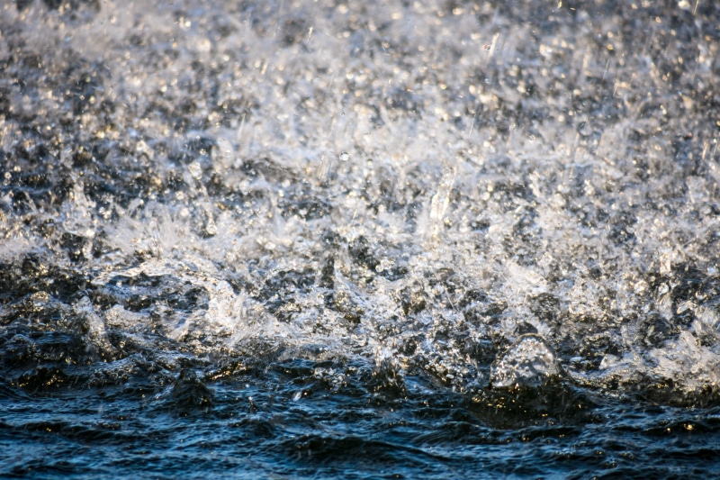 wave, chaos, waterfront, splashing, close-up, power in nature, aquatic sport, flowing water, flowing, motion, water fountain, day, water, chaotic, drop of water