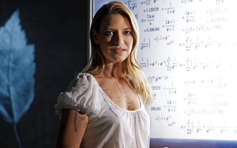 scoop, fbi agent, neck, torv, actresses, shirt, fringe, s, celebrity, anna, cool, women, olivia dunham, white, 2K