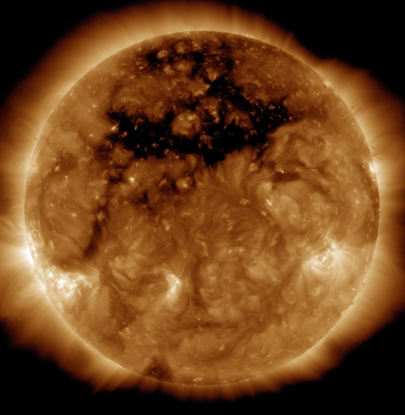 intense radiation burst, circle, geometric shape, sphere, shape, sun, eruption, star - space, solar system, burning, nature, no people, heat - temperature