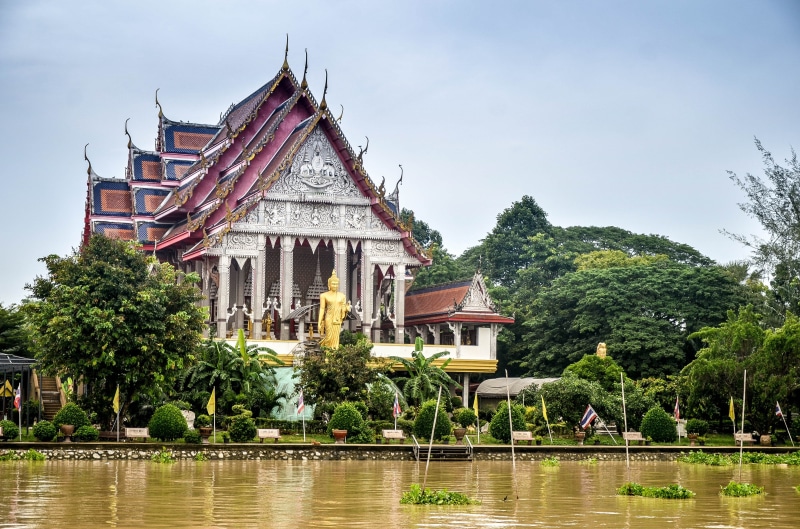 background, buddha, lake, icon, historical, pagoda, wat, architecture, element, asian, religious, sky, monk, golden, grand, travel destinations, nature