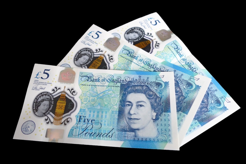 five pound note, sell, banknote, blue background, uk, ten, purchase, economy, financial, finance, currency, save, colored background, 10, paper currency