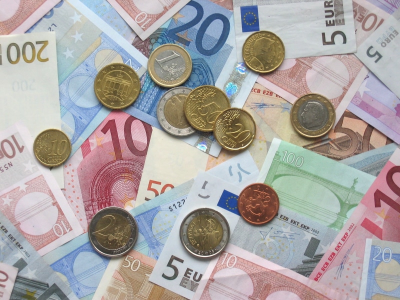 business, economy, 5 parts, 200 and 500 euros, coins, paid, debt, success, 20, exchange, no people, market, invest, euro, earnings, tickets 5 10 20 50 100